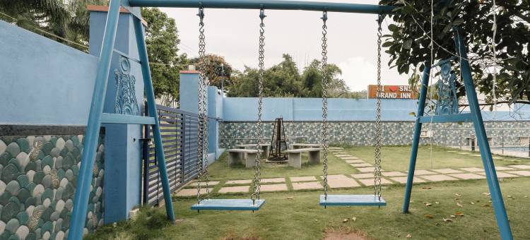 Treebo Sns 大酒店(Treebo Sns Grand Inn)图片