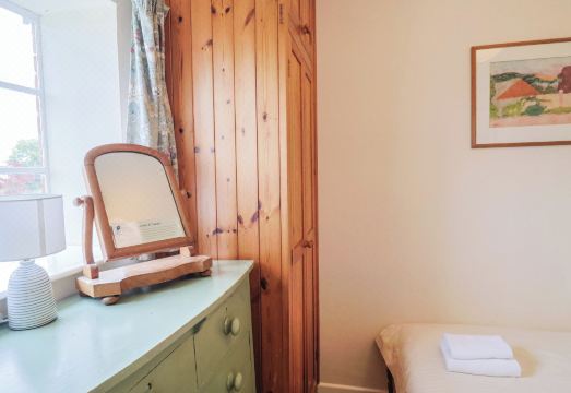 Penny Plot Cottage Hotel Overview