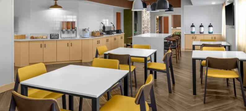 萨吉诺万枫酒店(Fairfield Inn & Suites Saginaw)图片