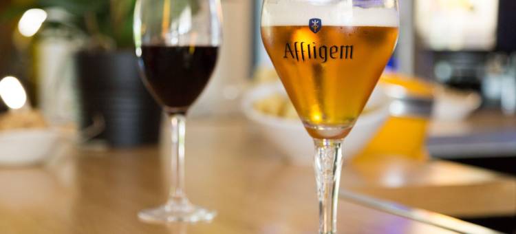 波尔多东科林特尔之家酒店(Logis Hôtel Corintel Bordeaux Est)图片