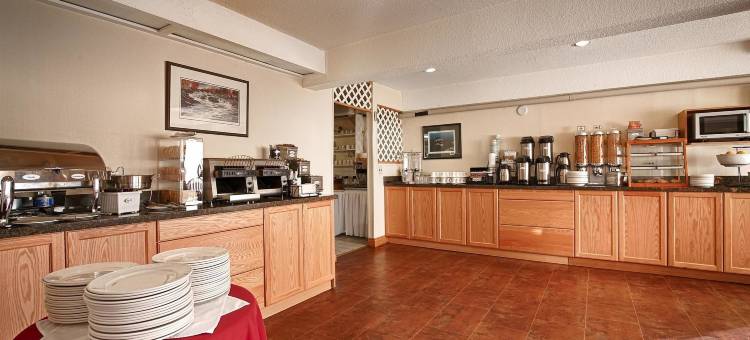 奥托拿比贝斯特韦斯特优质酒店(Best Western Plus Otonabee Inn)图片