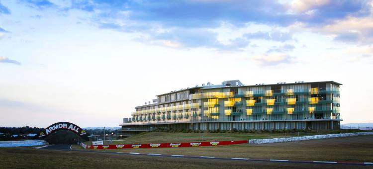 巴瑟斯特全景山瑞吉斯酒店, EVT旗下(Rydges Mount Panorama Bathurst, an EVT hotel)图片