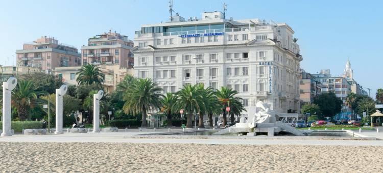 滨海酒店(Hotel Esplanade)图片