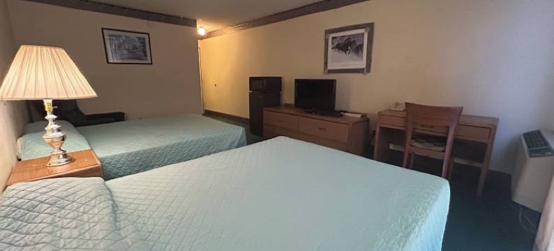 首都O品牌斯科茨布拉夫烛光民宿(Candlelight Inn by Capital O Scottsbluff)图片