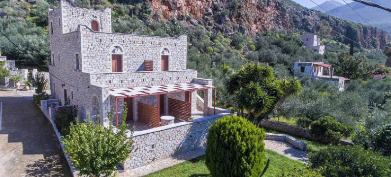 海边的Lithos(Lithos By The Sea)图片