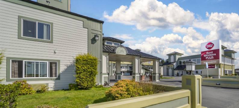 诺斯伍兹贝斯特韦斯特优质酒店(Best Western Plus Northwoods Inn)图片