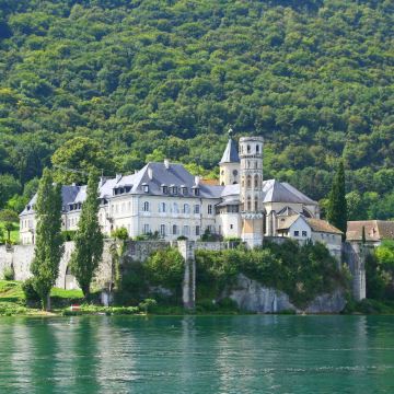宜必思尚品酒艾克斯莱班马尔利奥区酒店(Hôtel Ibis Styles Aix-Les-Bains Domaine de Marlioz)图片