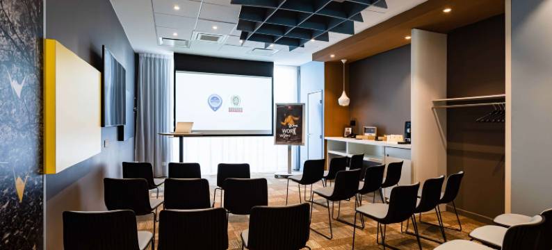 宜必思里昂卡雷德索伊酒店(Ibis Lyon Carré de Soie)图片