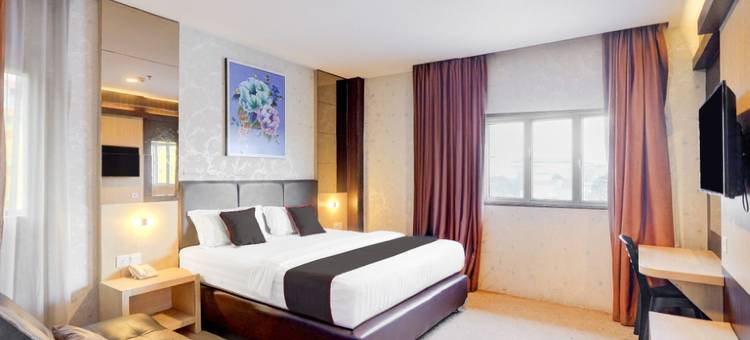 Townhouse Oak 巴淡岛靠近Grand Batam Mall，原幸运星酒店(Townhouse Oak Batam near Grand Batam Mall formerly Lucky Star Hotel)图片