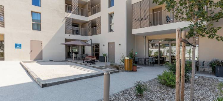 Zenao 博凯尔公寓酒店(Zenao Appart'hôtels Beaucaire)图片