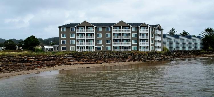 OYO林肯城西莱茨湾海滨酒店(Siletz Bay Beachfront Hotel by OYO Lincoln City)图片