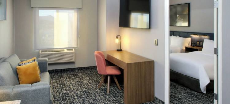 洲际酒店集团voco盐蒂约套房酒店(DoubleTree Suites by Hilton Hotel Saltillo)图片