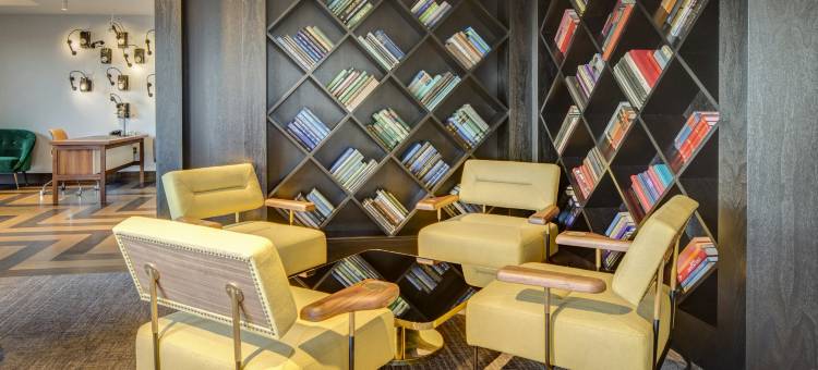 伯恩矛斯希尔顿酒店(Hilton Bournemouth)图片