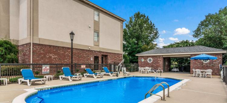 史密斯菲尔德 I-95 附近舒眠套房酒店(Sleep Inn & Suites Smithfield Near I-95)图片