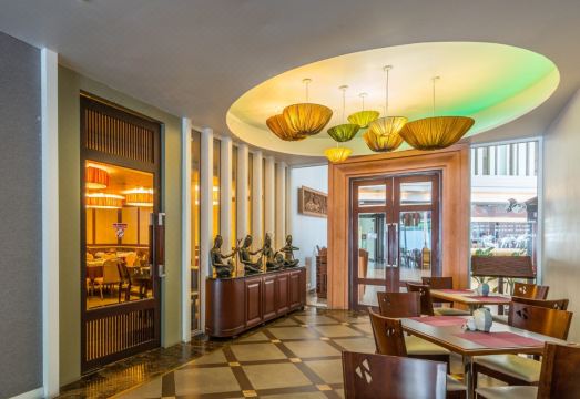 Aiyara Grand HotelHotel Overview