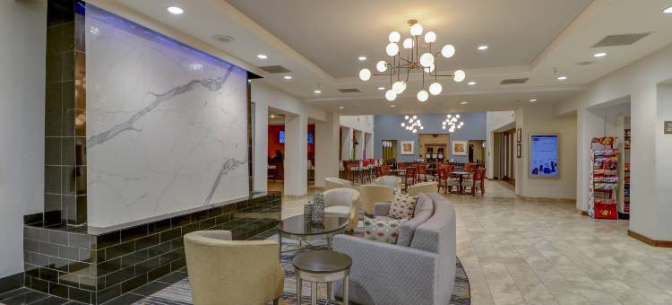 特洛皮卡纳希尔顿欢朋酒店(Hampton Inn Tropicana)图片
