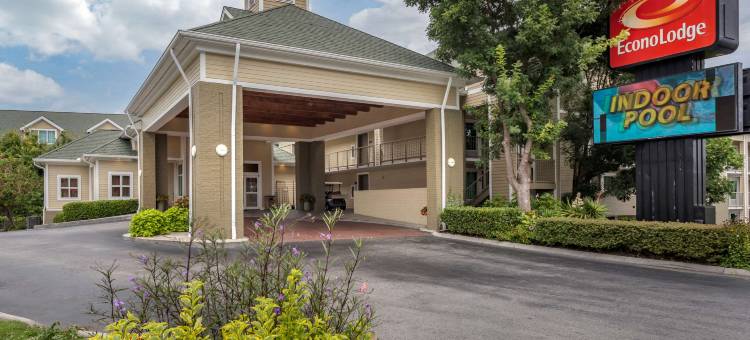 鸽子谷河畔伊克诺旅馆套房(Econo Lodge Pigeon Forge Riverside)图片