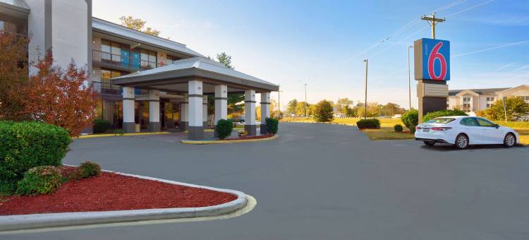 特拉华州锡福德6号汽车旅馆(Motel 6 Seaford, DE)图片