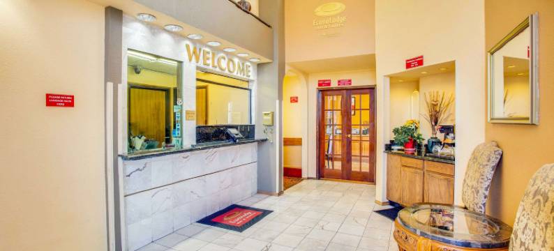 阿尔布奎克东 I-40 尤班克出口伊克诺旅馆套房酒店(Econo Lodge Inn & Suites Albuquerque East I-40 Eubank Exit)图片