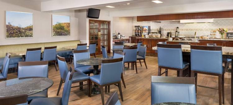 钻石吧艾尔斯酒店(Ayres Suites Diamond Bar)图片