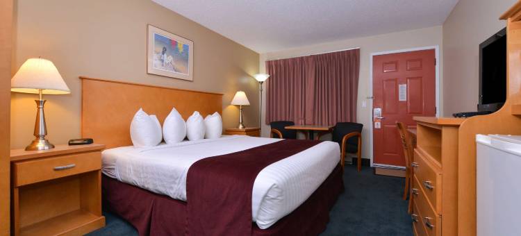 威农加拿大最佳价值套房酒店(Canadas Best Value Inn and Suites Vernon)图片