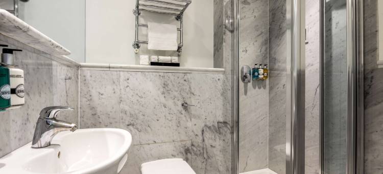 伦敦托特纳姆法院路丽笙酒店(原凯尼尔沃思酒店)(Radisson Blu Hotel, London Tottenham Court Road (formely Kenilworth))图片