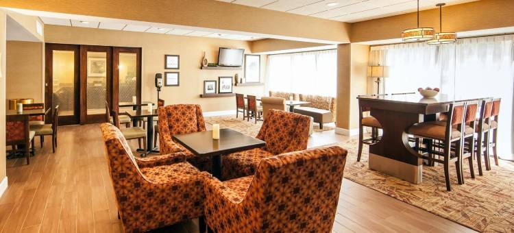 拉格朗日卡拉威花园附近欢朋酒店(Hampton Inn LaGrange Near Callaway Gardens)图片