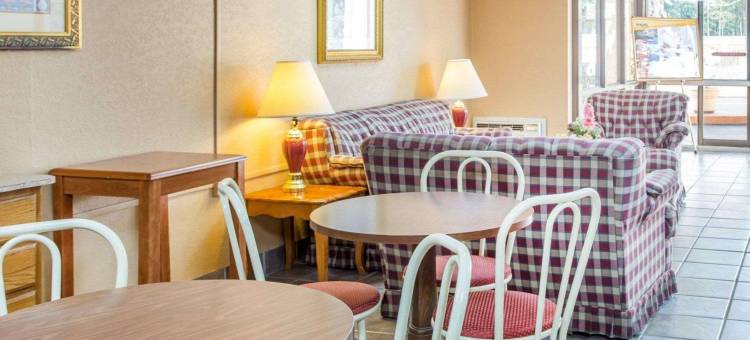 石山罗德威酒店(Rodeway Inn Stone Mountain)图片