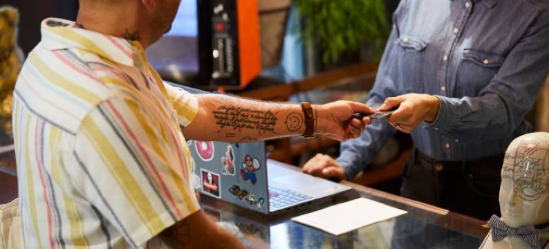 马克斯·布朗在雅典市中心(Max Brown Downtown Athens)图片