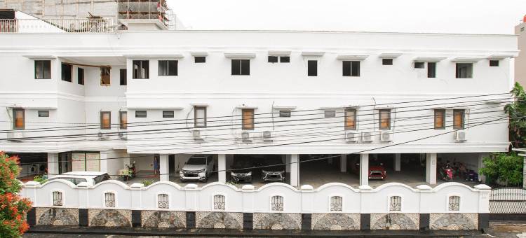 红多兹酒店-近巨港贸易中心3号(RedDoorz Near Palembang Trade Center 3)图片