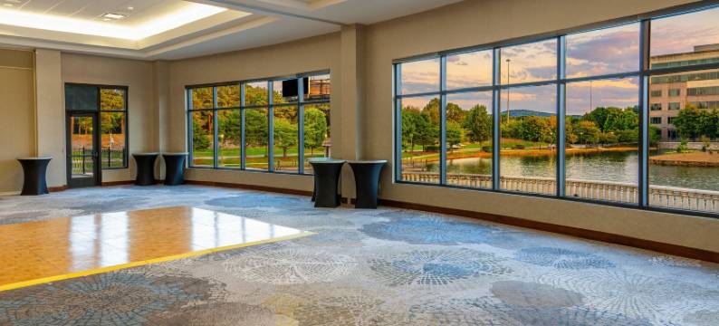 亨茨维尔威斯汀酒店(The Westin Huntsville)图片