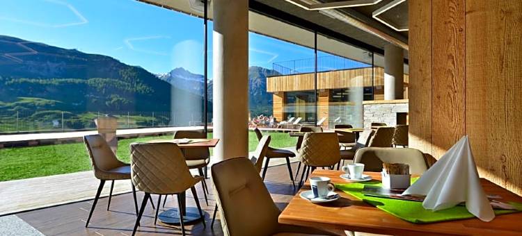 阿尔潘村酒店(Alpen Resort Bivio)图片