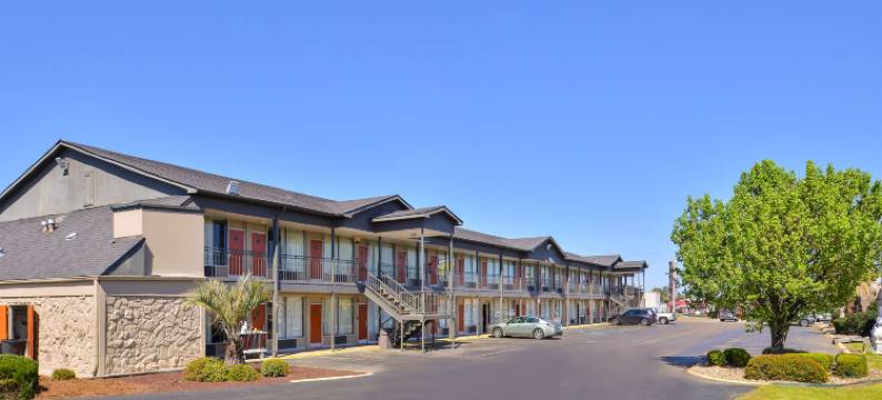 西门罗美洲最佳价值酒店(Americas Best Value Inn West Monroe)图片