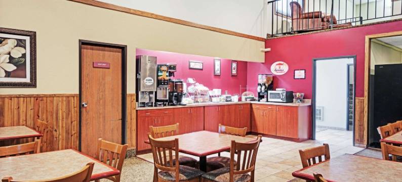 罗杰斯明尼苏达速8酒店(Super 8 by Wyndham Rogers Minnesota)图片