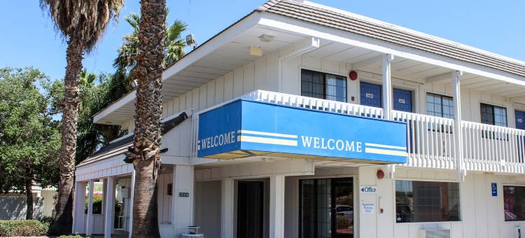 科灵加东6号汽车旅馆(Motel 6 Coalinga, CA - East)图片