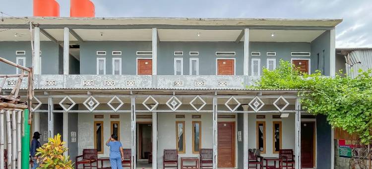 Penginapan Diar Near Pantai Santolo Mitra RedDoorz图片