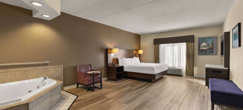 哈里斯堡/赫尔希区温德姆华美达酒店(Ramada by Wyndham Harrisburg/Hershey Area)图片