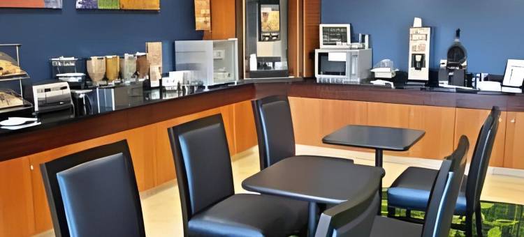 科罗拉多斯普林斯北/空军学院万枫套房酒店(Fairfield Inn & Suites Colorado Springs North/Air Force Academy)图片