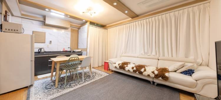 江陵阿拉水疗高级旅馆(Gangneung Ara Spa Pension)图片