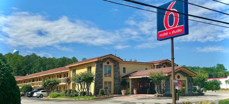 阿拉巴马亨茨维尔 - 大学大道 6 号汽车旅馆(Motel 6 Huntsville, Al University Dr.)图片