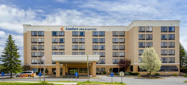 沃特敦舒适套房酒店-千岛(Comfort Inn & Suites Watertown - 1000 Islands)图片
