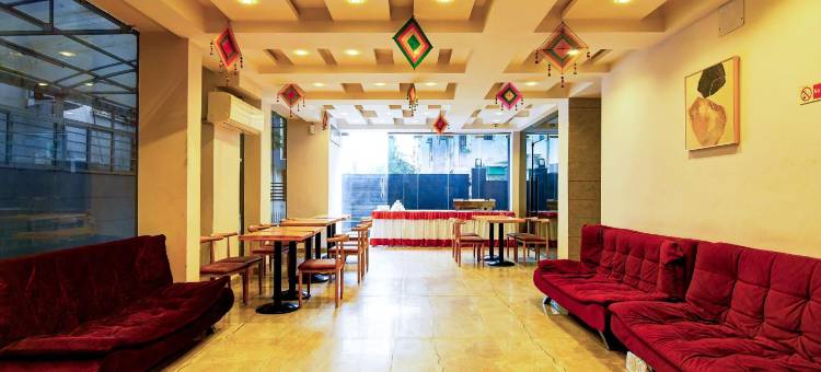 Super Townhouse New Town Formerly Krish Residency图片