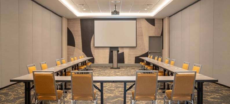 沃尔顿堡滩希尔顿惠庭套房酒店(Home2 Suites by Hilton Fort Walton Beach Eglin Air Force Base)图片