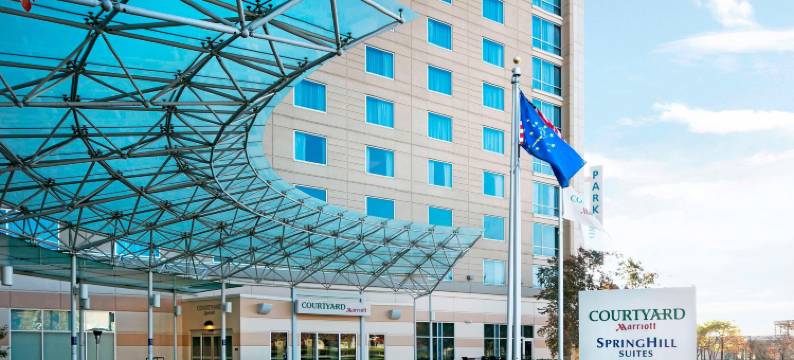 印第安纳波利斯市中心万怡酒店(Courtyard Indianapolis Downtown)图片