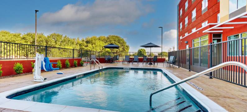 万枫套房酒店达拉斯拉夫菲尔德机场(Fairfield Inn & Suites Dallas Love Field)图片