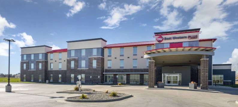 贝斯特韦斯特优质湖景酒店(Best Western Plus Lakeview Hotel)图片