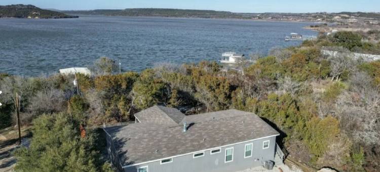 BRAND NEW ON THE WATER WITH HOT TUB, SHARED BOAT DOCK & 7.5 MILES TO ROCKER B!图片