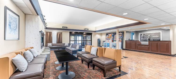 斯特劳兹堡波科诺斯欢朋酒店(Hampton Inn Stroudsburg/Poconos)图片