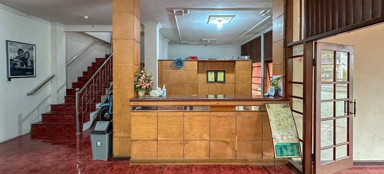 德维斯里普拉维罗塔曼红伙伴酒店(Hotel Dewi Sri Prawirotaman RedPartner)图片