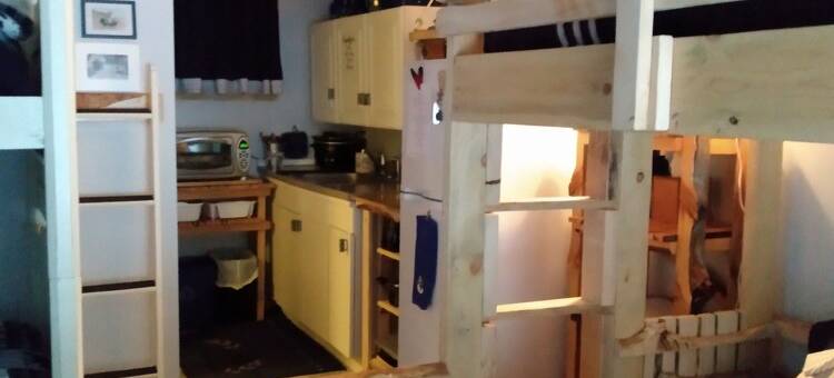 缅因州比格洛保护区、弗拉格斯塔夫湖和舒格洛夫宁静乡间小屋(Quiet rural Maine cabin near Bigelow Preserve, Flagstaff Lake and Sugarloaf)图片